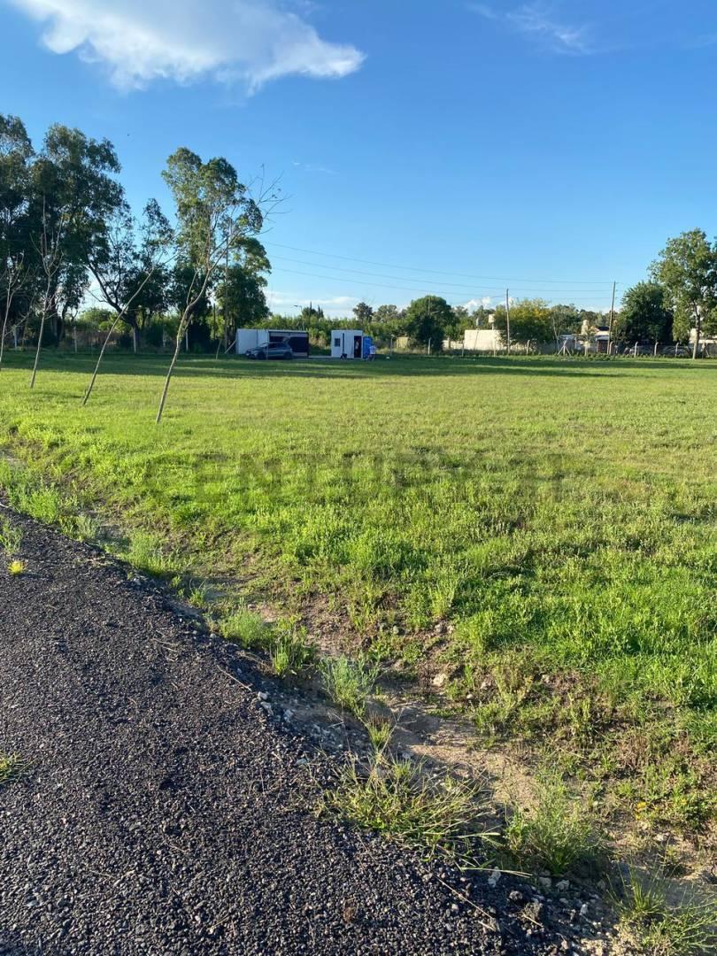 Foto de Lote en venta en barrio cerrado, Los Hornos, imagen 3