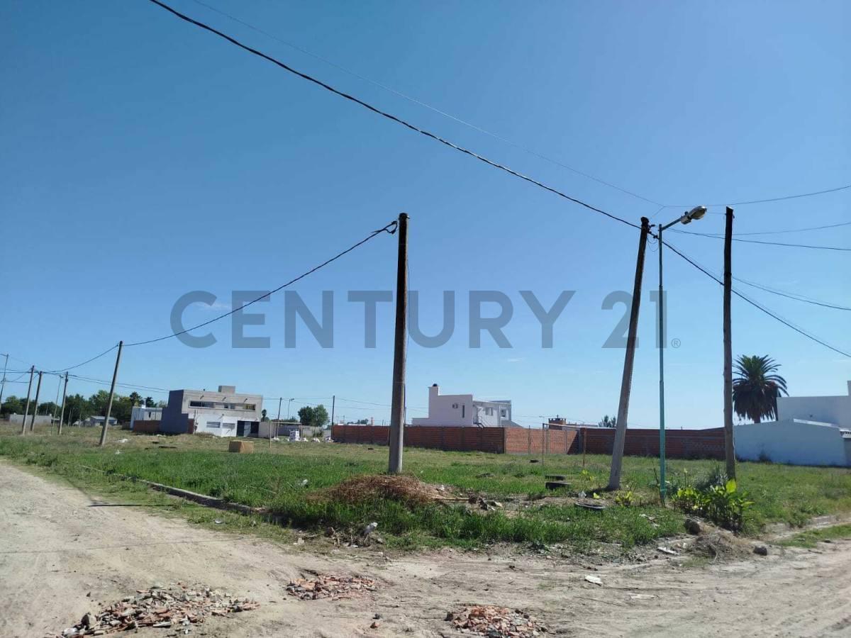 Foto de LOTE DE TERRENO EN VENTA CALLE 630 e/ 4 y 5, imagen 3