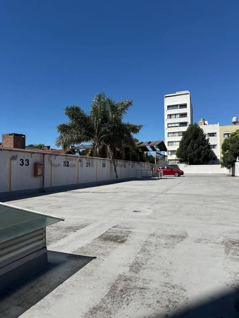 Foto de Departamento en alquiler de 1 dormitorio al frente con balcón y cochera, imagen 5