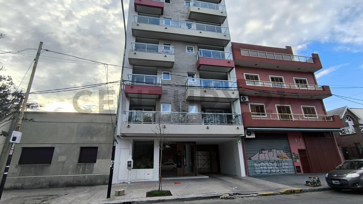 Foto de Departamento de 1 dormitorio FRENTE a PLAZA en ALQUILER, imagen 1