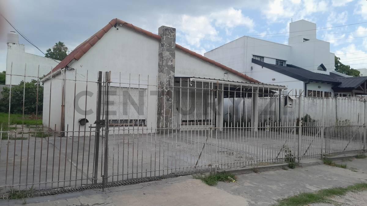 Foto de Casa a la venta de 2 dormitorios en La Plata, imagen 2