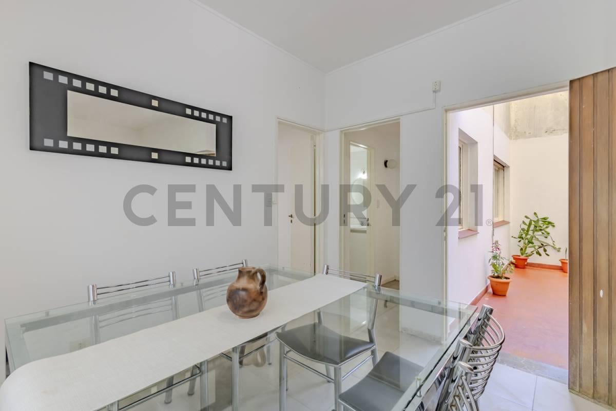 Foto de Departamento con Patio a la Venta en La plata Centro, imagen 4