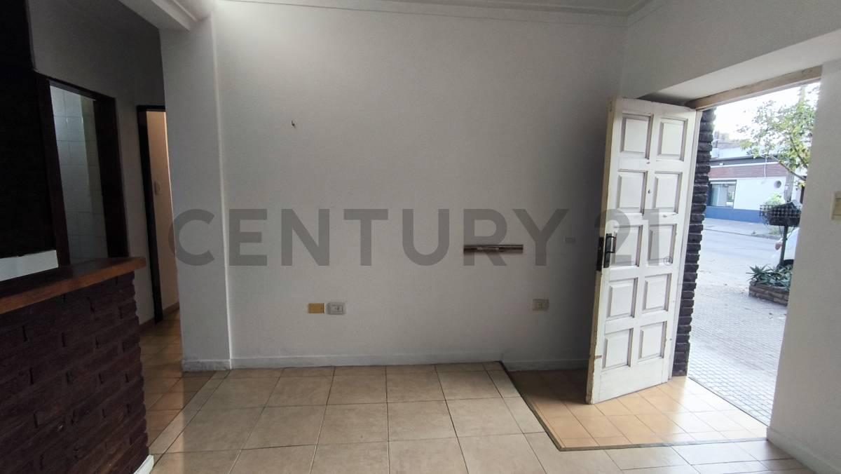 Foto de Alquiler Departamento PH con PATIO - Parque San Martín - La Plata, imagen 3