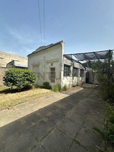 Foto de CASA A LA VENTA A REFACCIONAR EN LA PLATA, imagen 5
