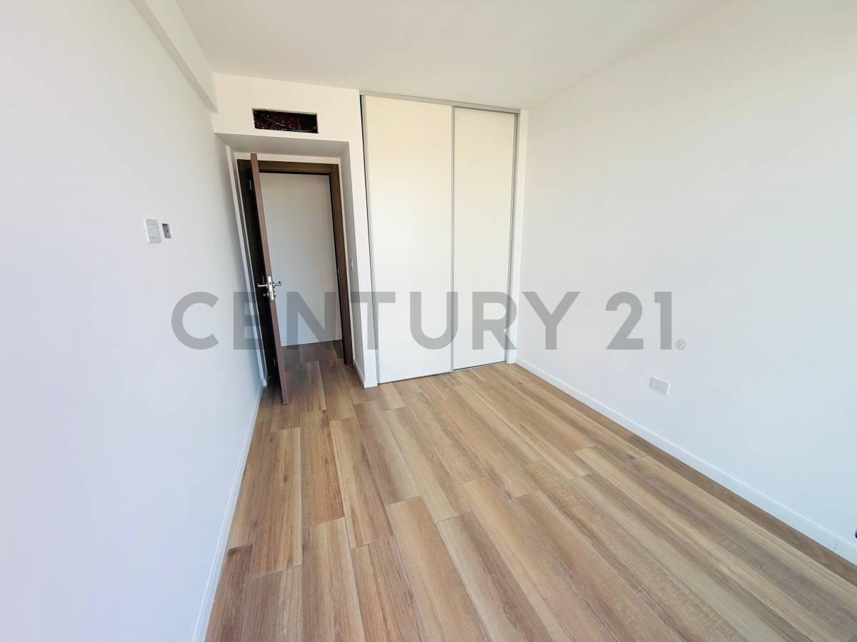 Foto de Departamento de un dormitorio en venta en La Plata, imagen 1