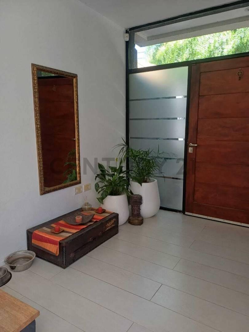Foto de Casa a la venta 3 dormitorios, parque y parrilla en City bell, imagen 5