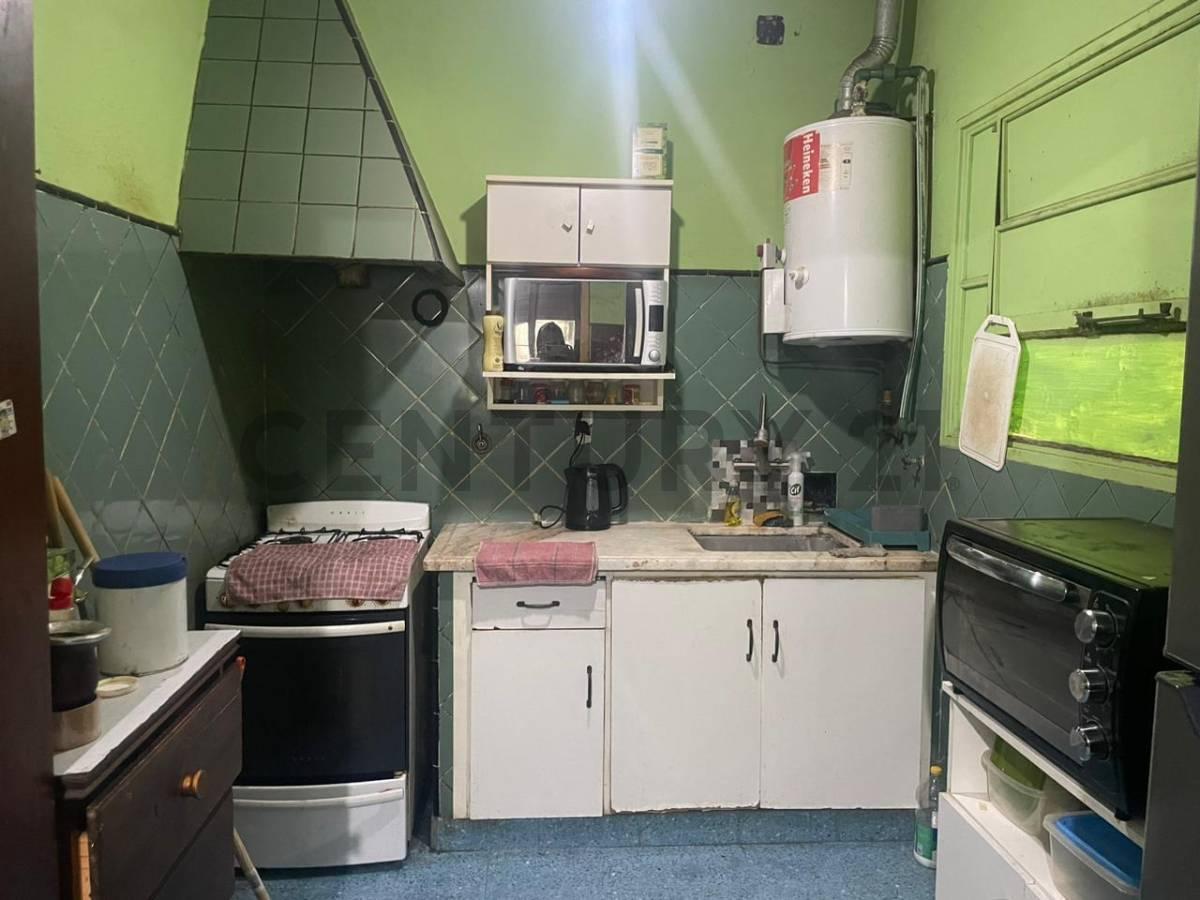 Foto de Casa 2 dormitorios, amplio parque + local comercial a la VENTA en, imagen 5