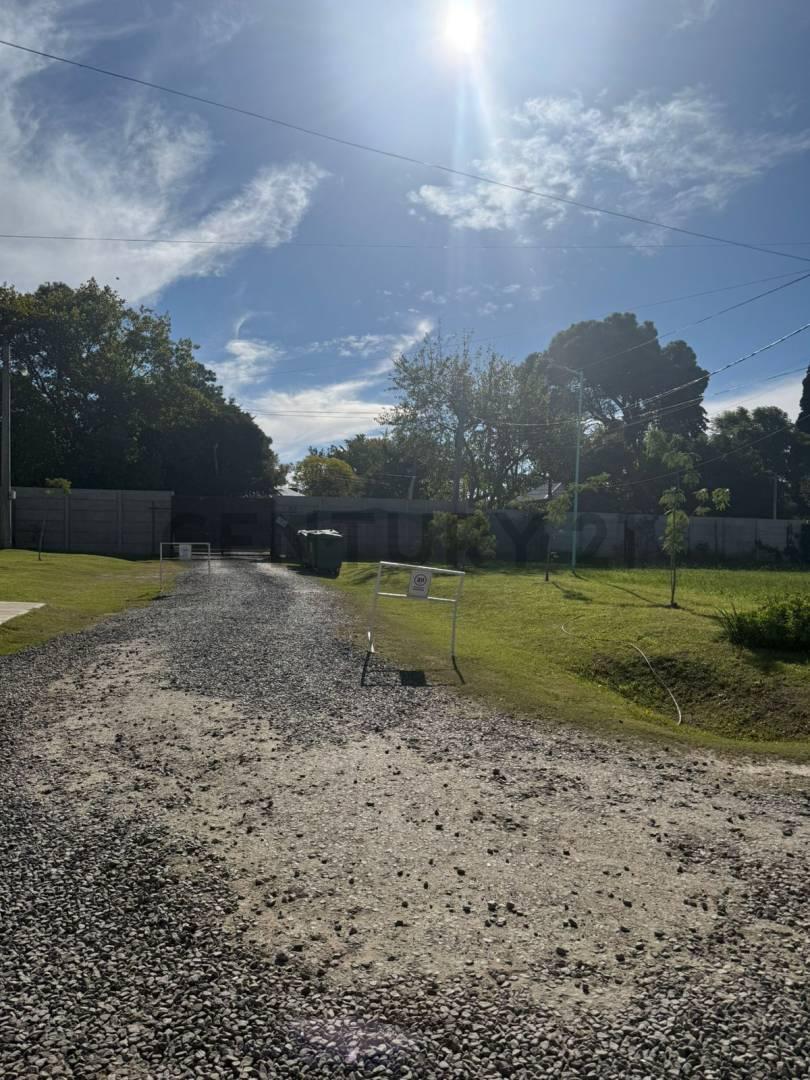 Foto de LOTE EN VENTA BARRIO ALTOS DE DON FRANCESCO, imagen 2