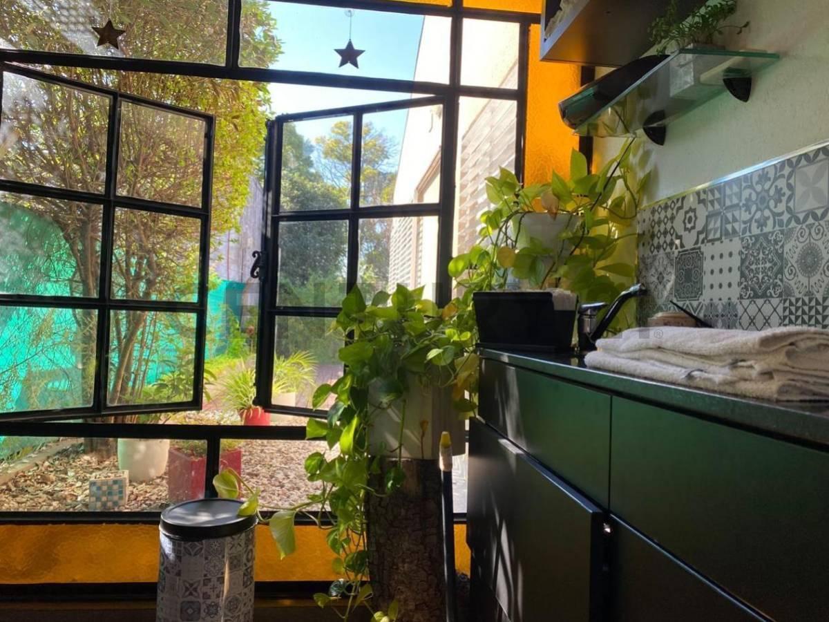 Foto de Casa 3 dormitorios a la venta en La plata, imagen 2