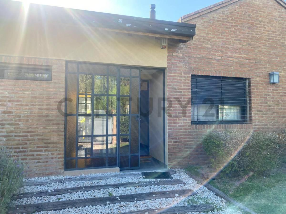 Foto de Casa 3 dormitorios a la venta en La plata, imagen 5