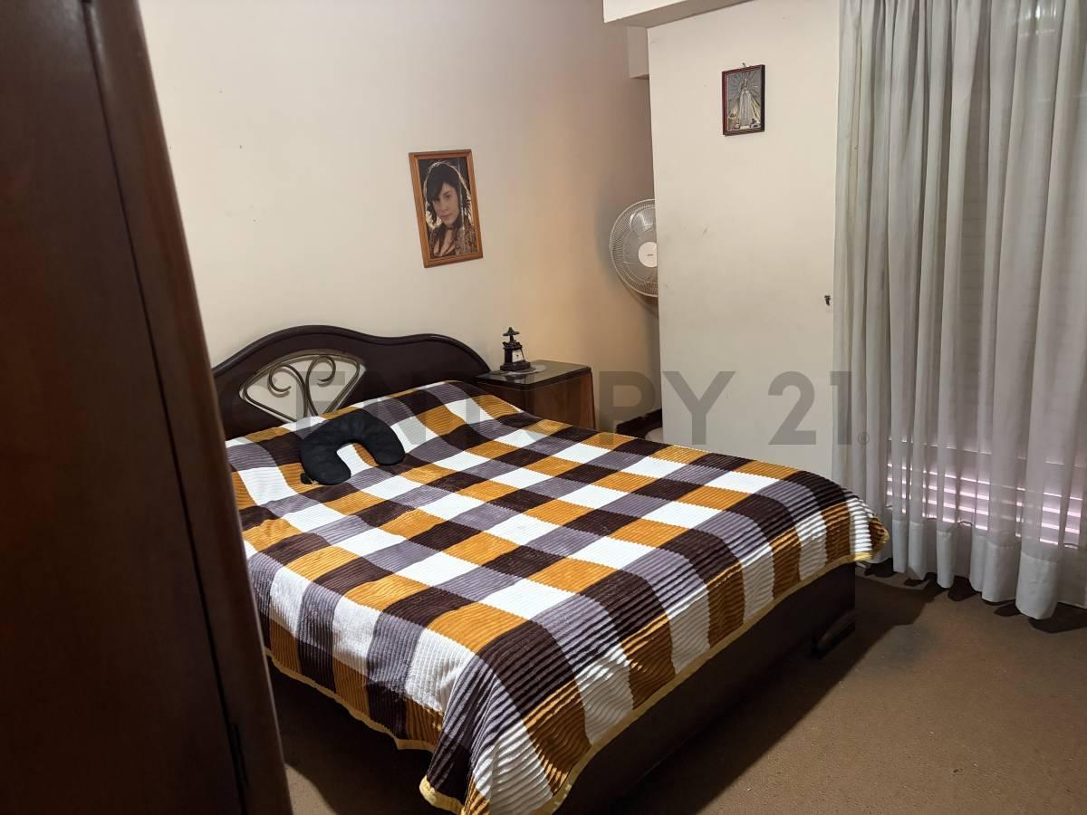 Foto de PH TIPO CASA de 2 dormitorios en Venta en La Plata, imagen 3