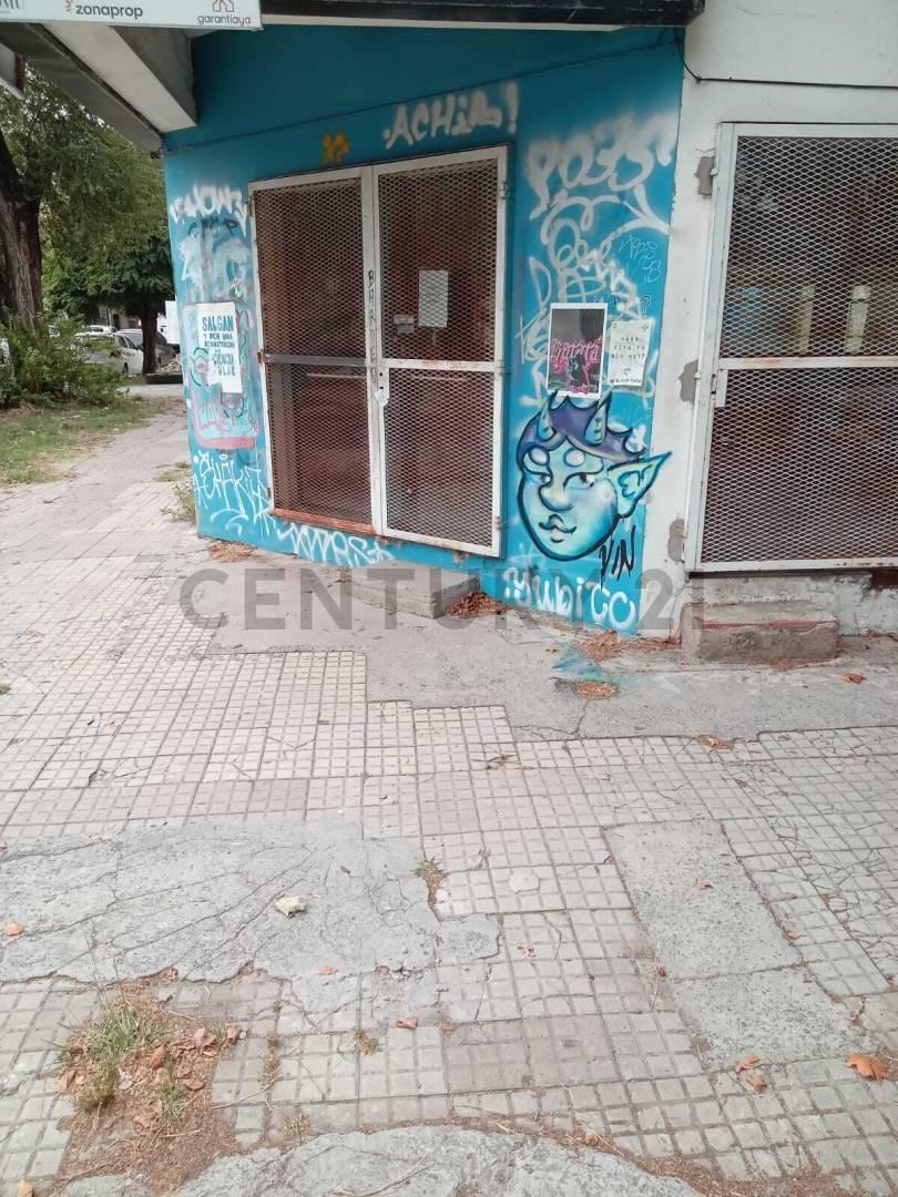 Foto de Complejo Deportivo con Pileta a la venta en el partido de La Plata, imagen 1