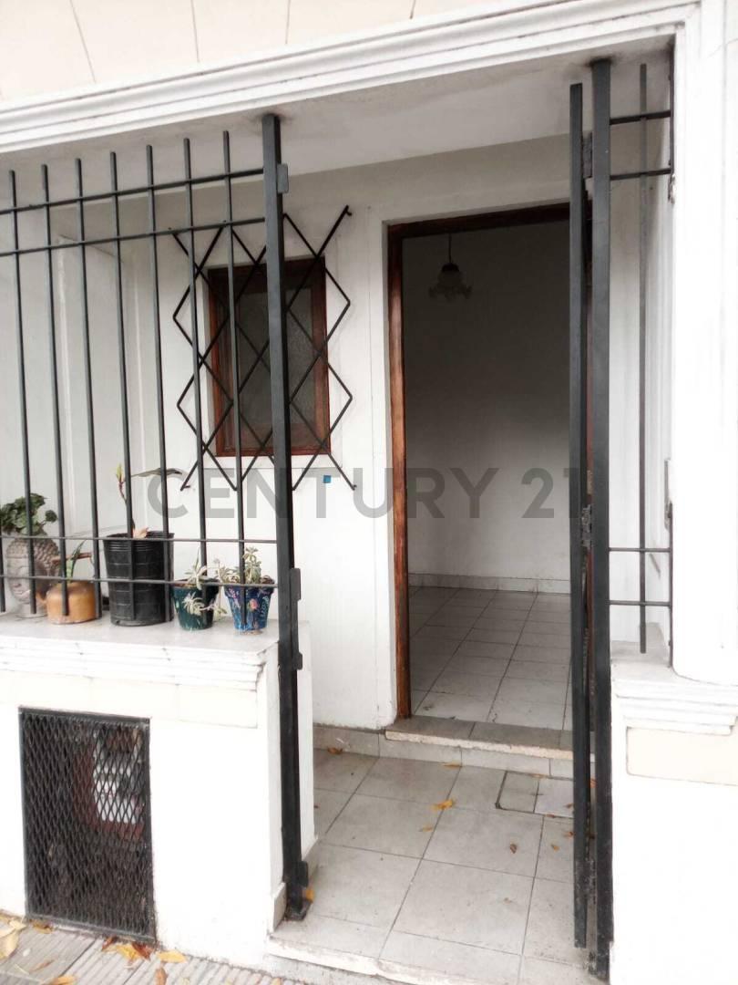 Foto de Ph 2 Dormis c/Patio en Venta, imagen 3