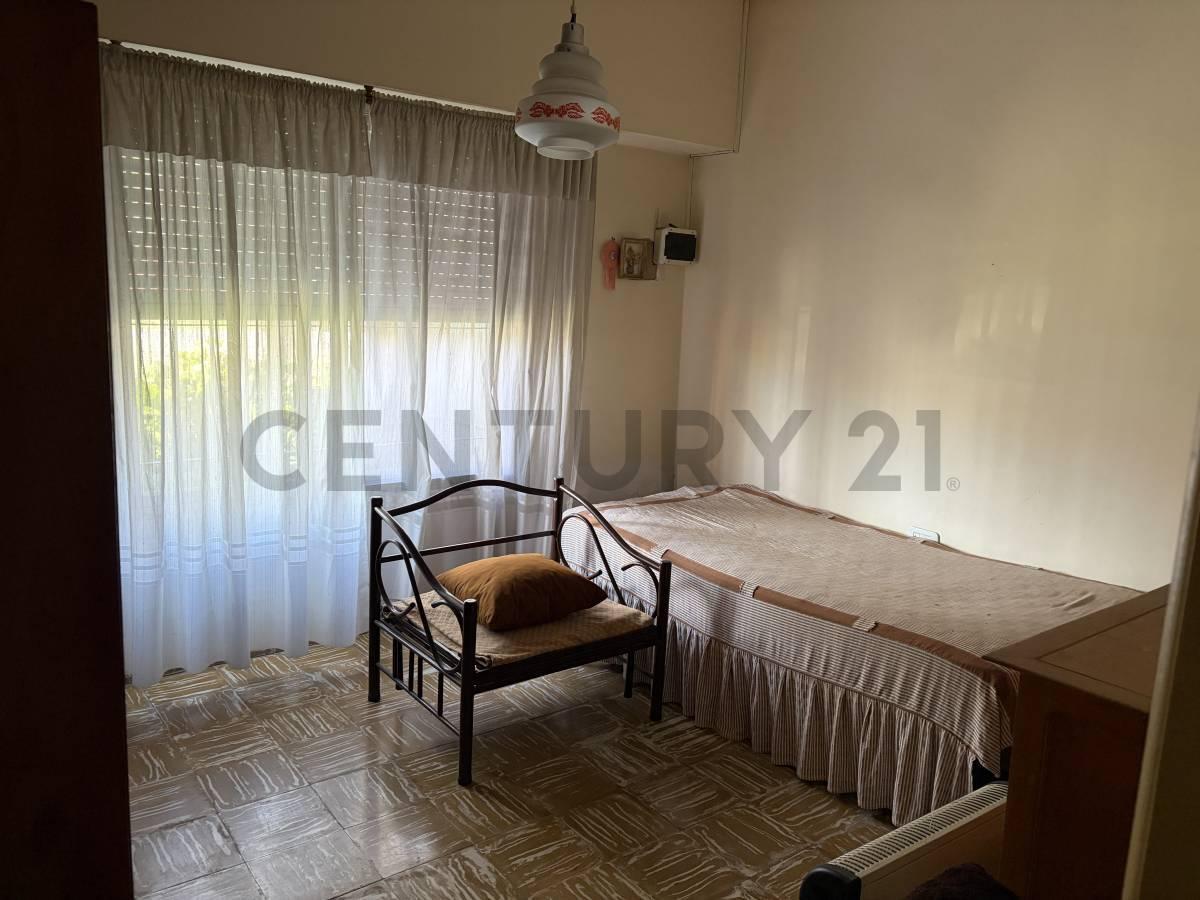 Foto de PH TIPO CASA de 2 dormitorios en Venta en La Plata, imagen 5