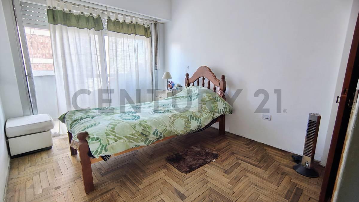 Foto de Departamento en venta 1 dormitorio, 2 balcones, a refaccionar 44, imagen 5