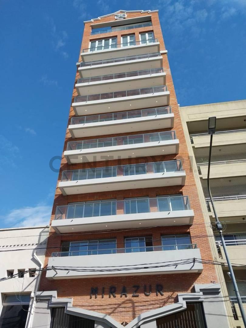 Foto de Departamento 2 dormitorios a la venta en La Plata, imagen 1