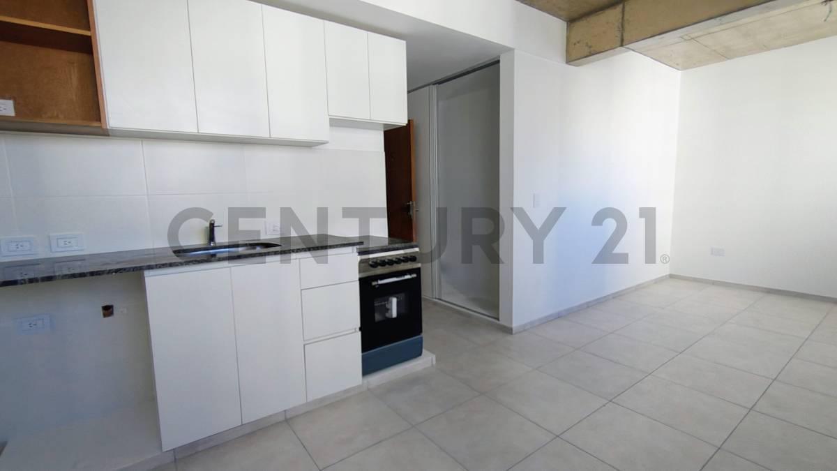 Foto de Monoambiente en venta, 7mo piso contrafrente en La Plata, imagen 3