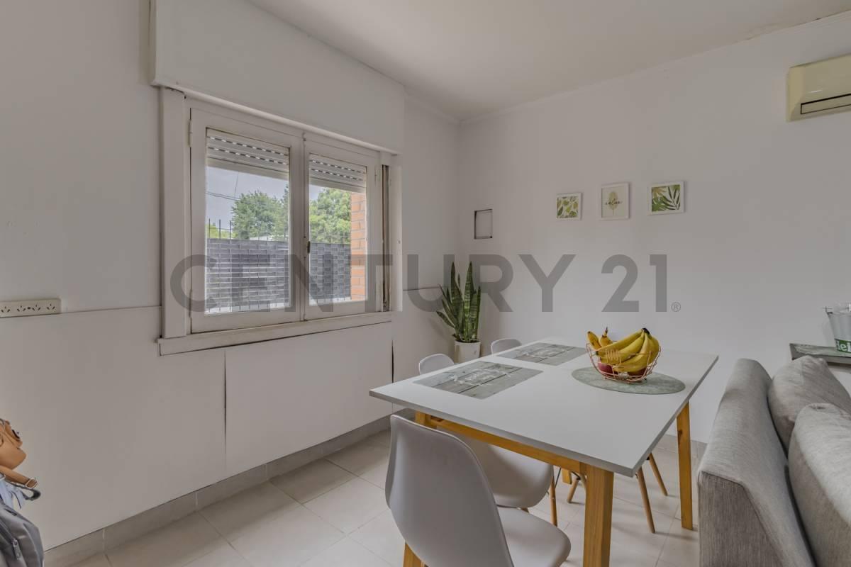 Foto de Casa 2 dormitorios a la venta en La Plata, imagen 3