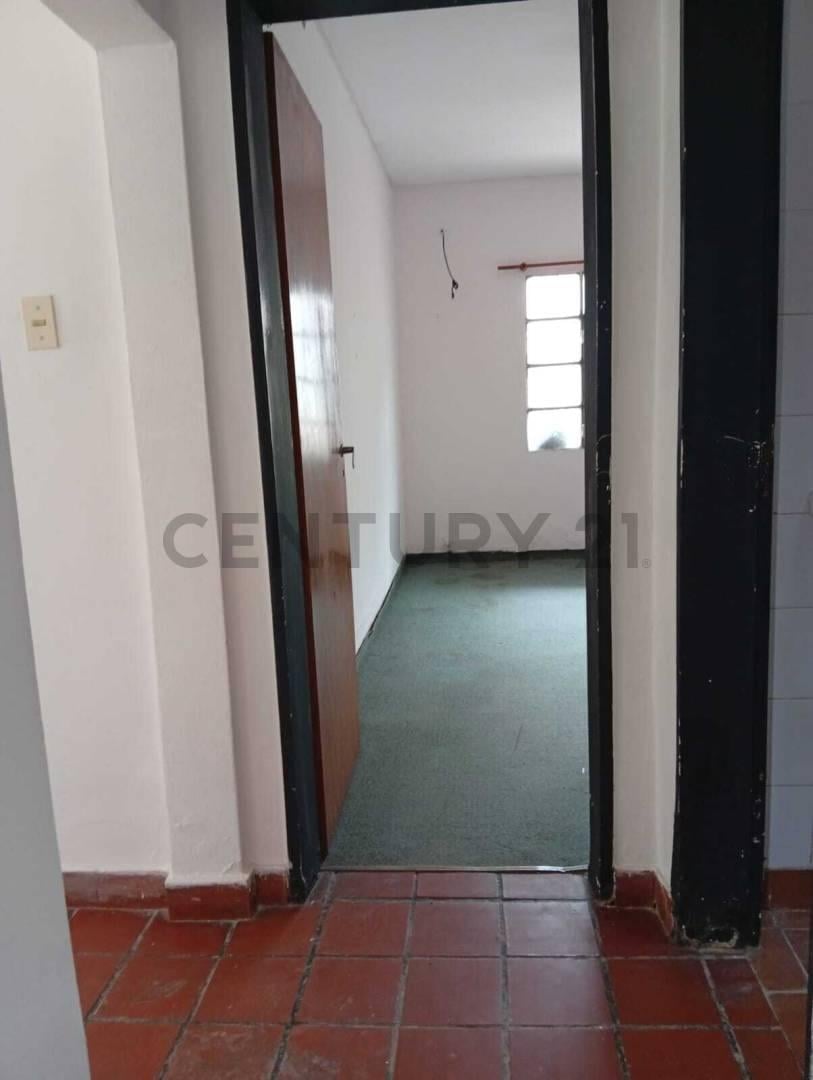 Foto de Ph -Tipo casa en Alquiler en Los Hornos, imagen 5