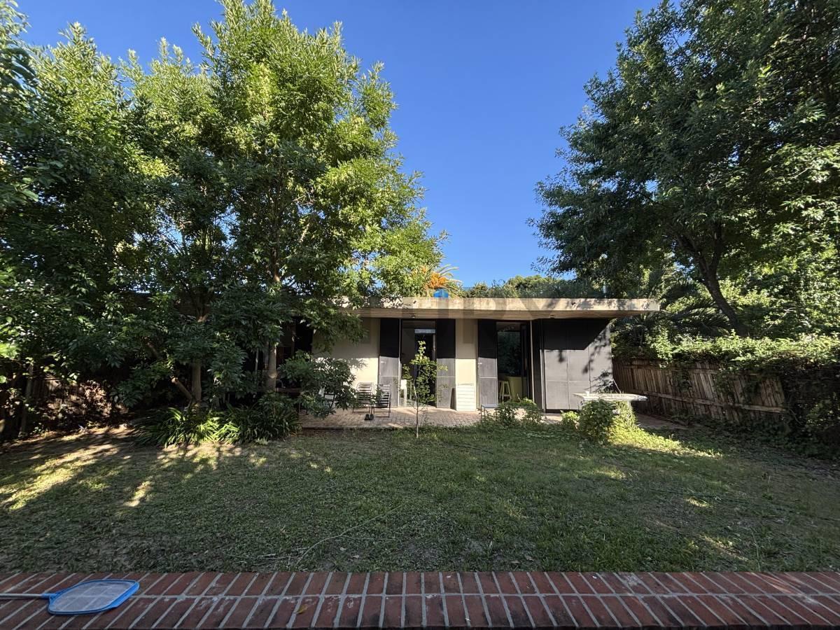 Foto de CASA en VENTA DE 3 DORMITORIOS en Villa Elisa, Partido de La Plata, imagen 2
