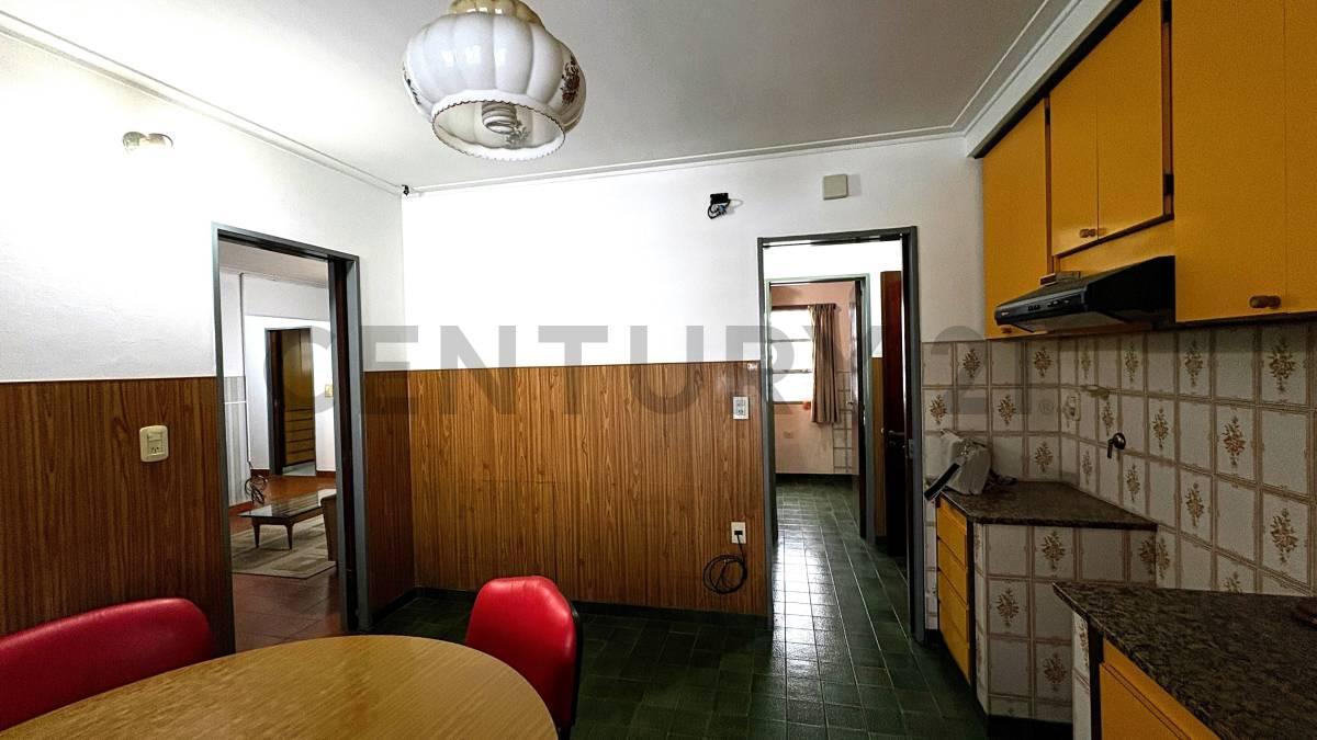 Foto de CASA EN VENTA DE 2 DORMITORIOS, APTA BANCO EN LA PLATA, imagen 5