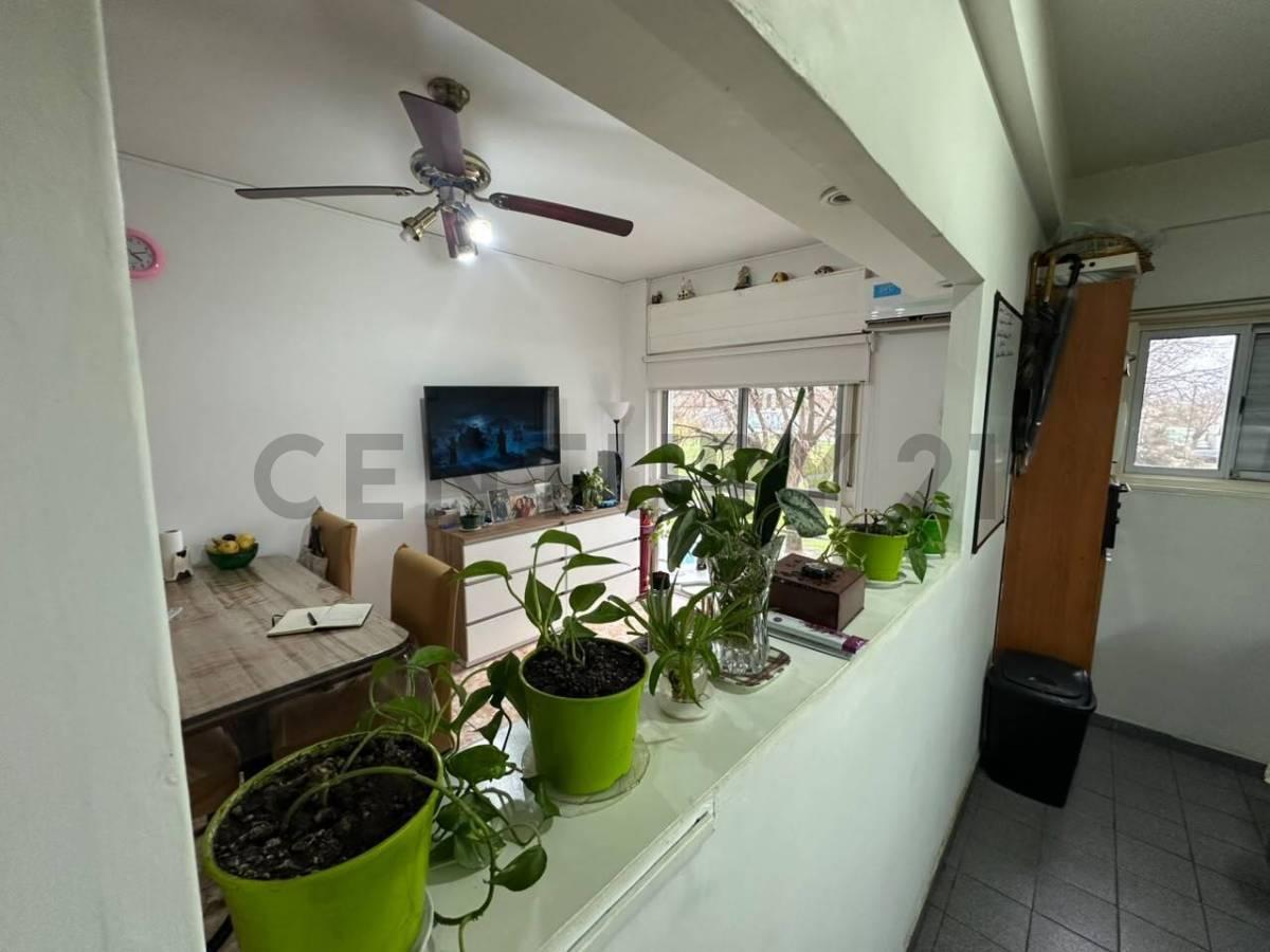 Foto de DEPARTAMENTO 2 DORMITORIOS EN VENTA POSIBLE APTO BANCO, imagen 5