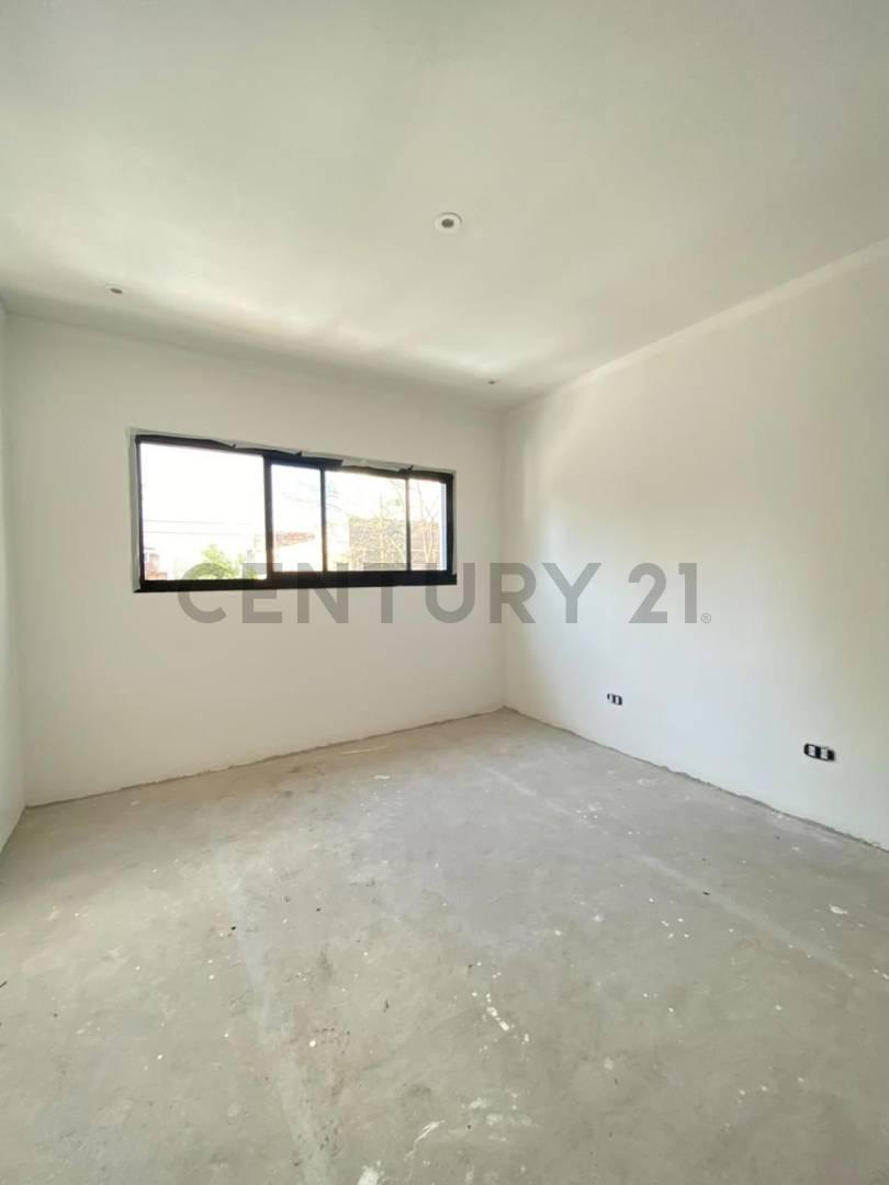 Foto de Casa 3 dormitorios a estrenar en venta en La Plata, imagen 1