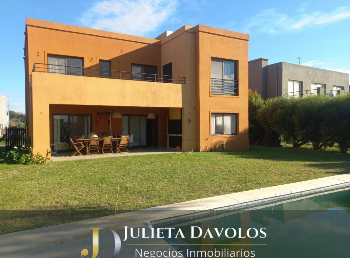 Casa al agua en Venta El Canton Barrio Norte-Escobar 5