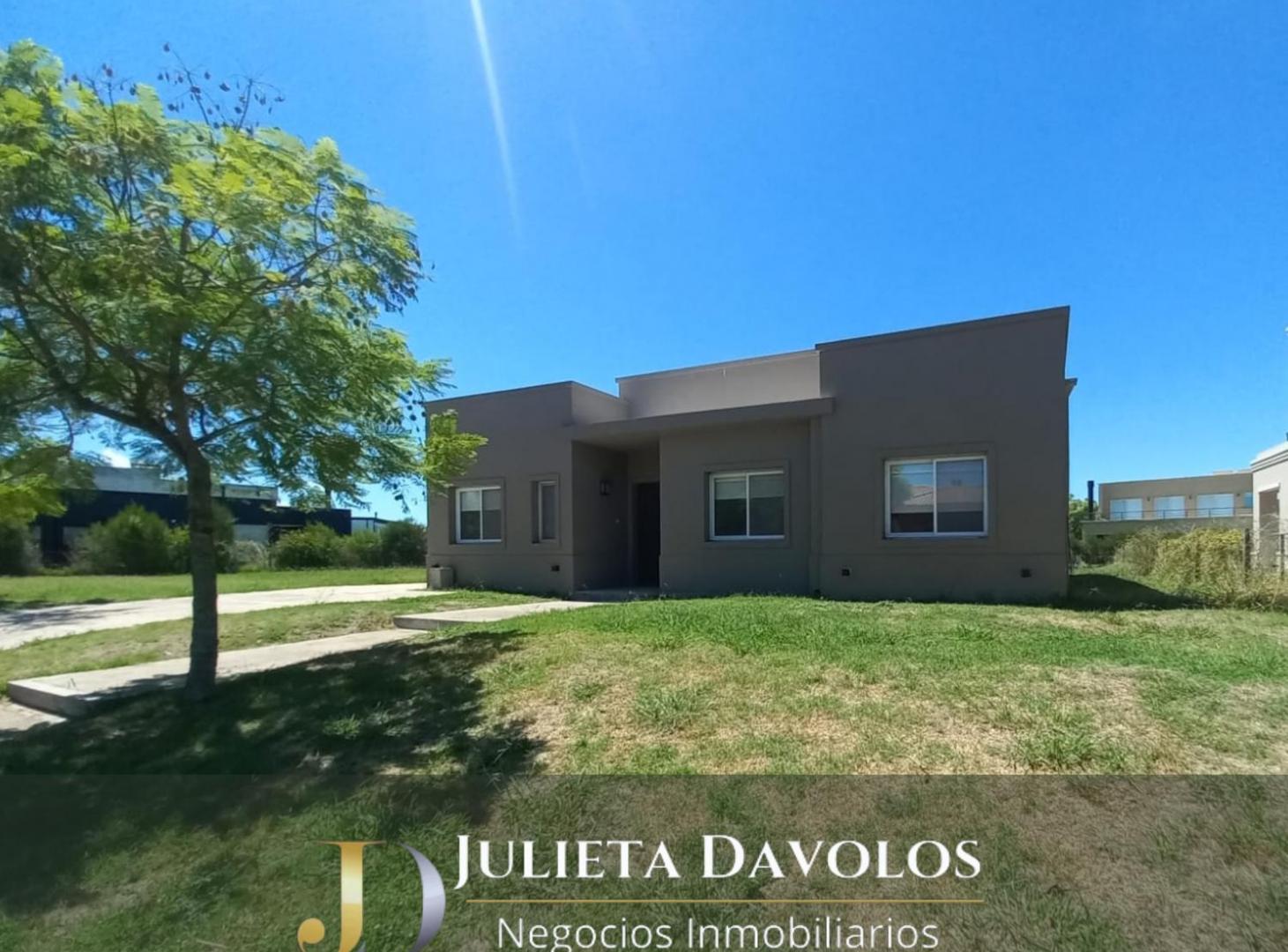 Casa en Venta/Alquiler 5 Ambientes Puertos del Lago Barrio Vistas