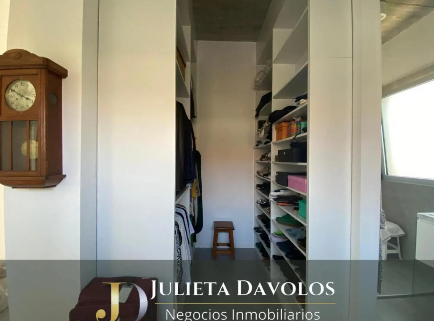 Casa en venta al agua en Puertos, Marinas- 2 Dorm en suite, pileta y parquizacion 5