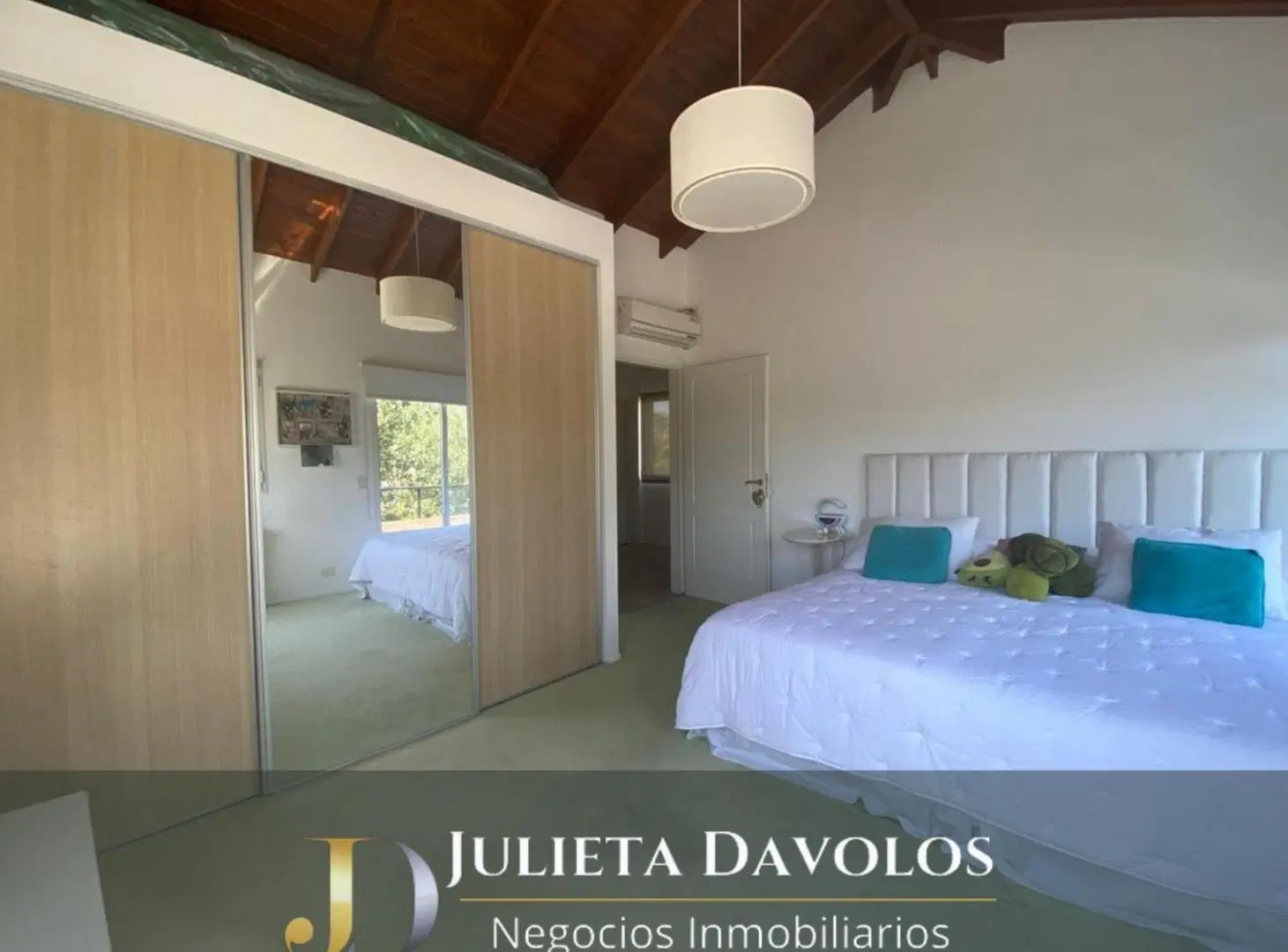 Casa con pileta, 3