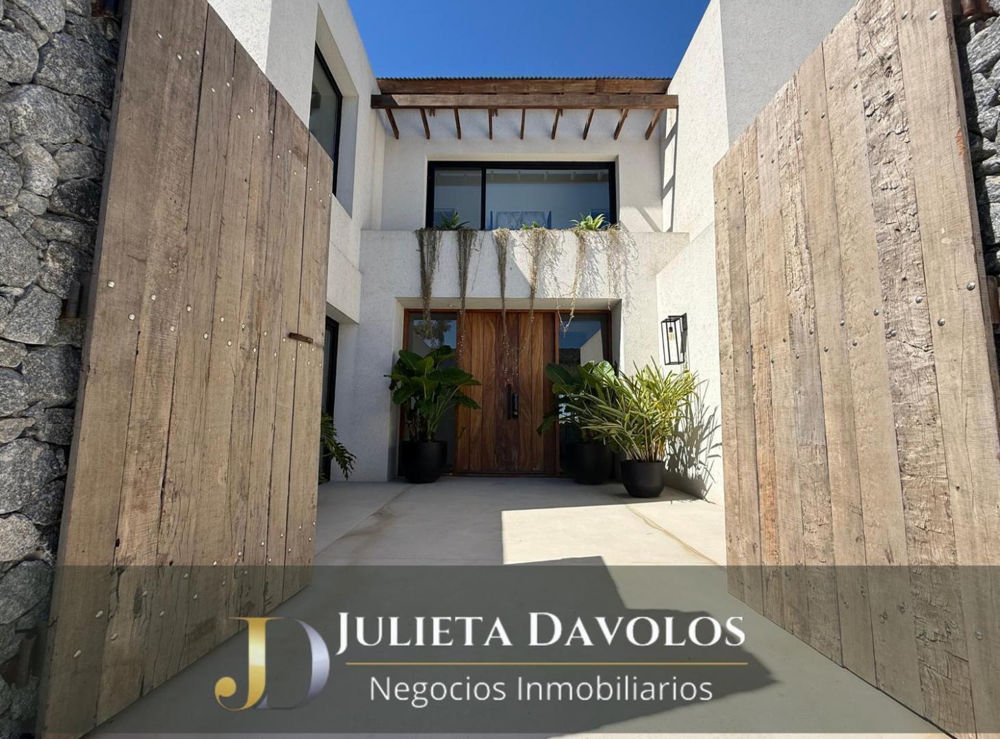 Casa en venta 6 Ambientes El Canton barrio Islas