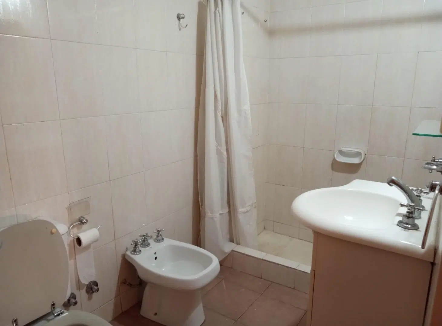 Venta PH 2 ambientes Villa General Mitre 8