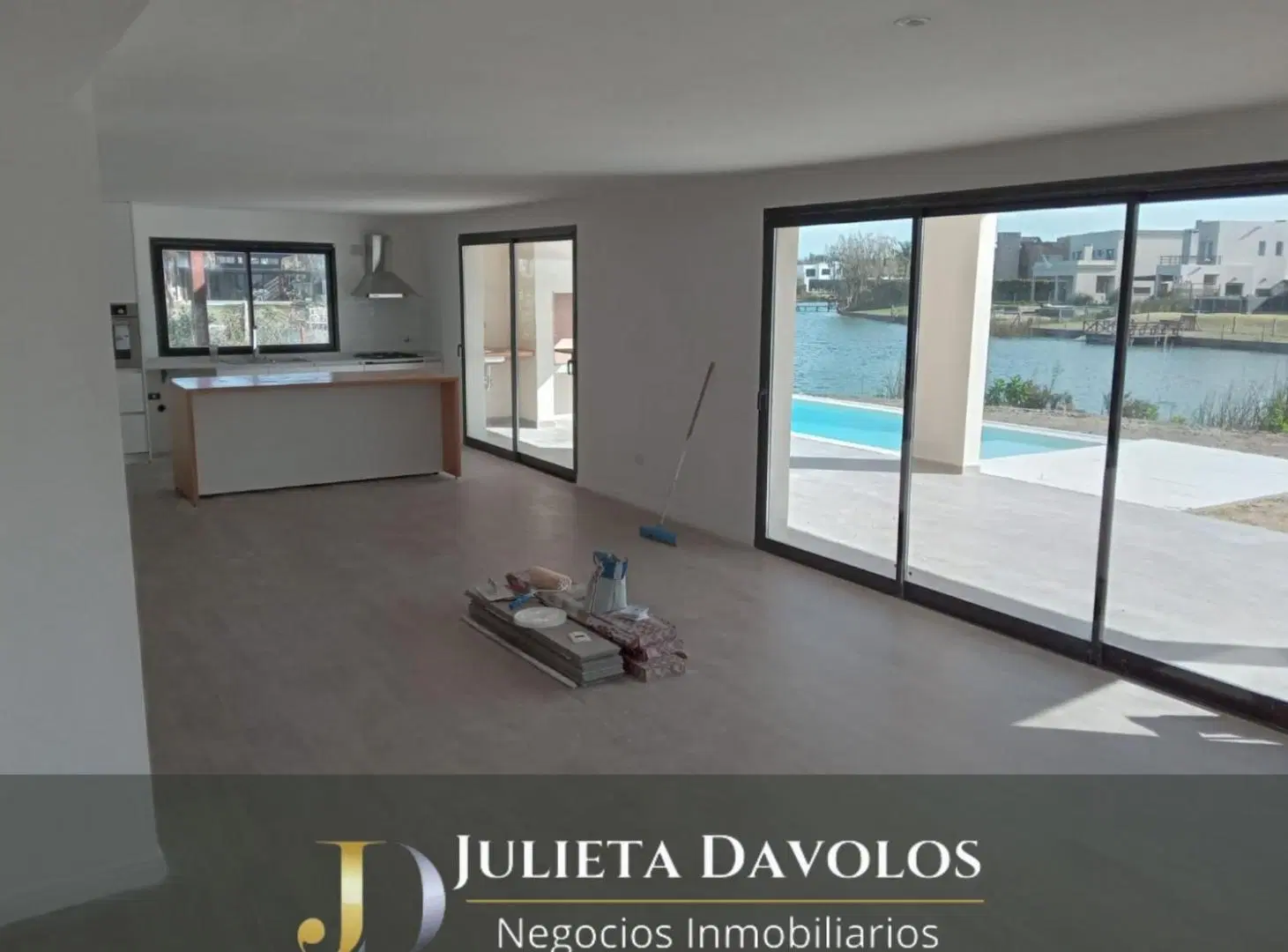 Casa a la laguna en Venta El Canton Barrio Norte 8