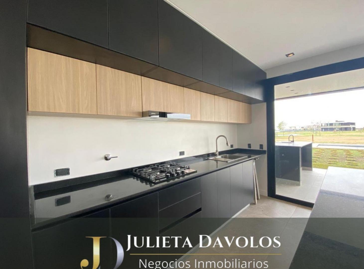 Foto de Casa a estrenar con 4 dormitorios, pileta, parrilla, imagen 3