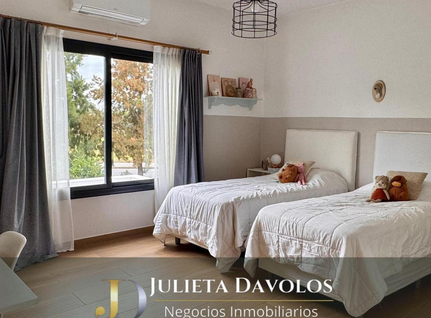 Foto de Casa a la Venta Barrio San Matías -A1- 4 Dorm con pileta, imagen 5