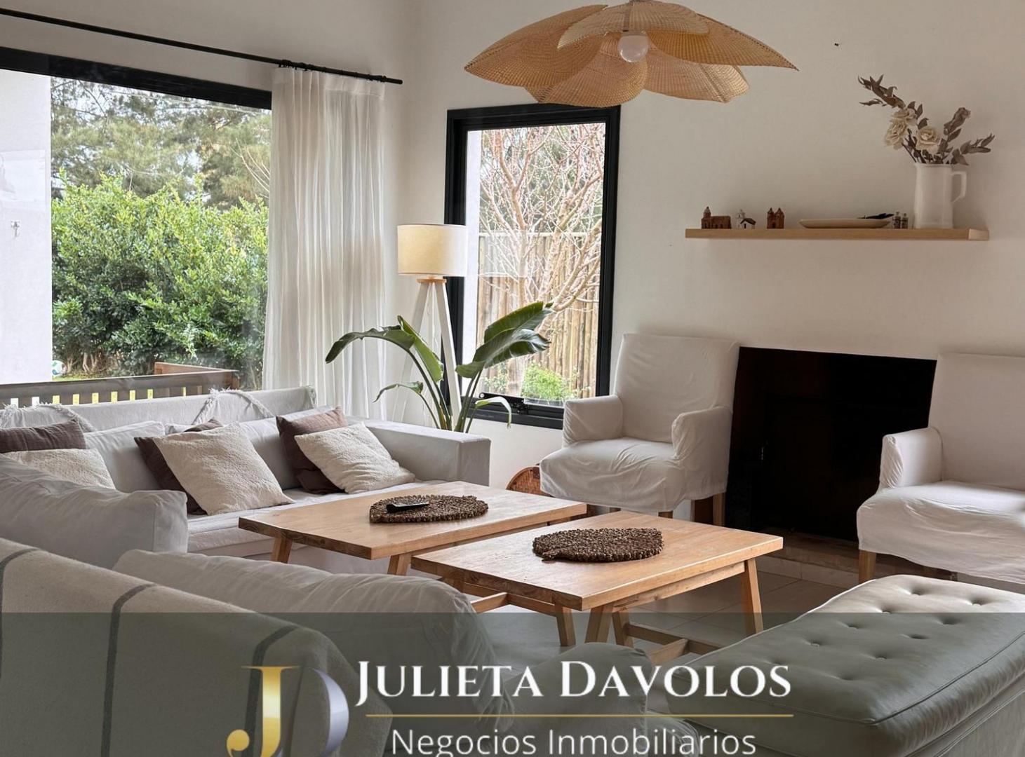 Foto de Casa a la Venta Barrio San Matías -A1- 4 Dorm con pileta, imagen 1