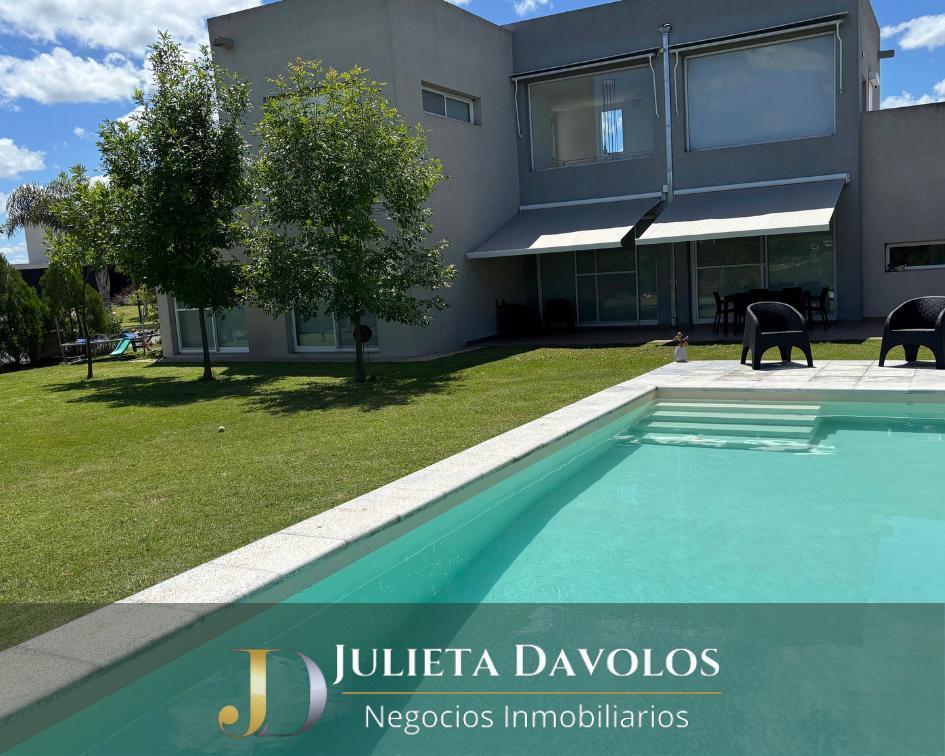 Foto de Casa a la laguna en venta 5 ambientes en Esquina Barrio El Canton islas, imagen 4