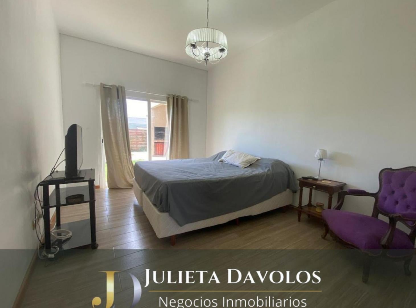 Foto de OPORTUNIDAD! Casa perimetral 4 Ambientes en Venta con pileta en Barrio, imagen 5