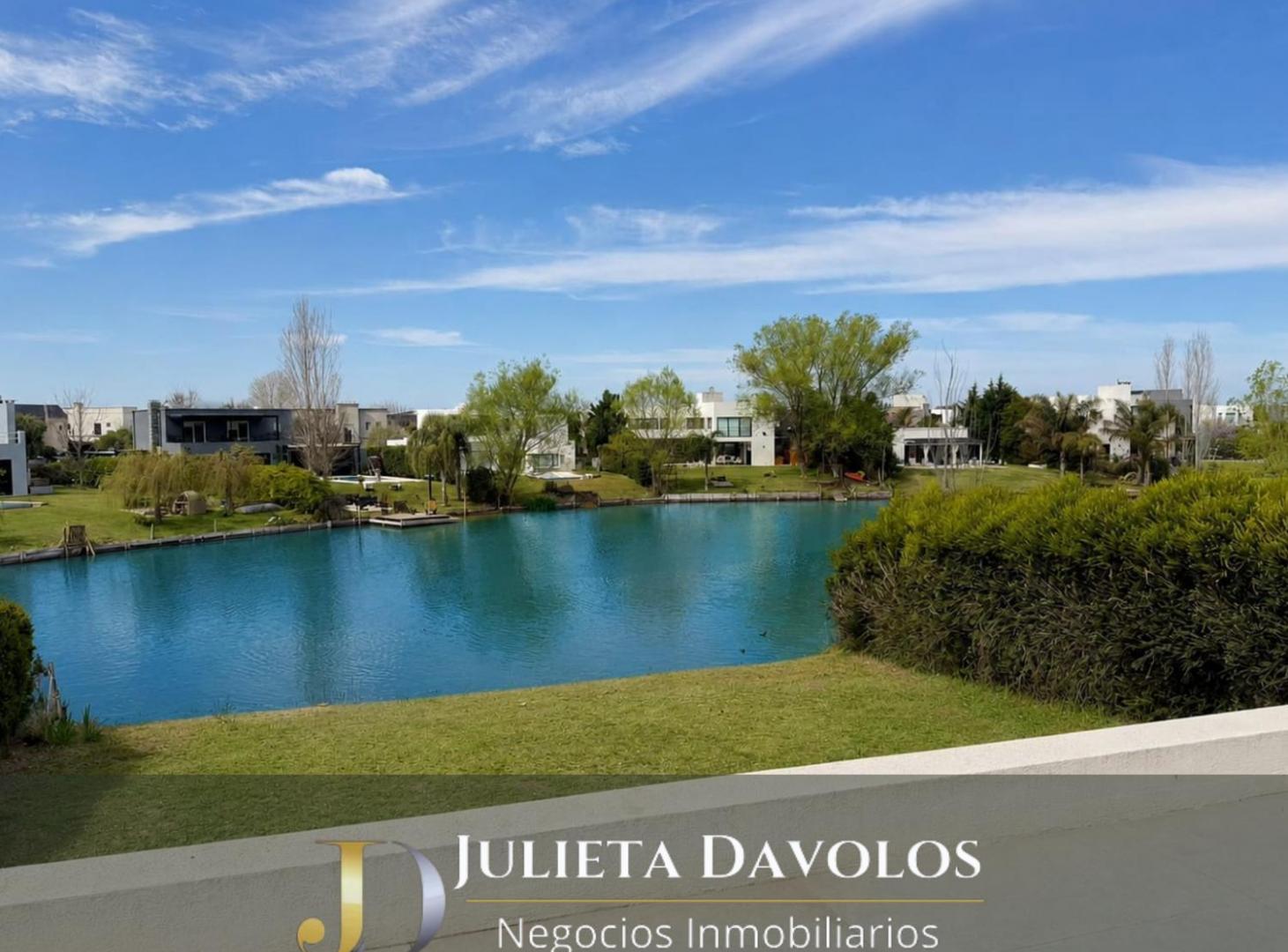 Foto de Casa al agua en Venta El Canton Barrio Norte, imagen 1
