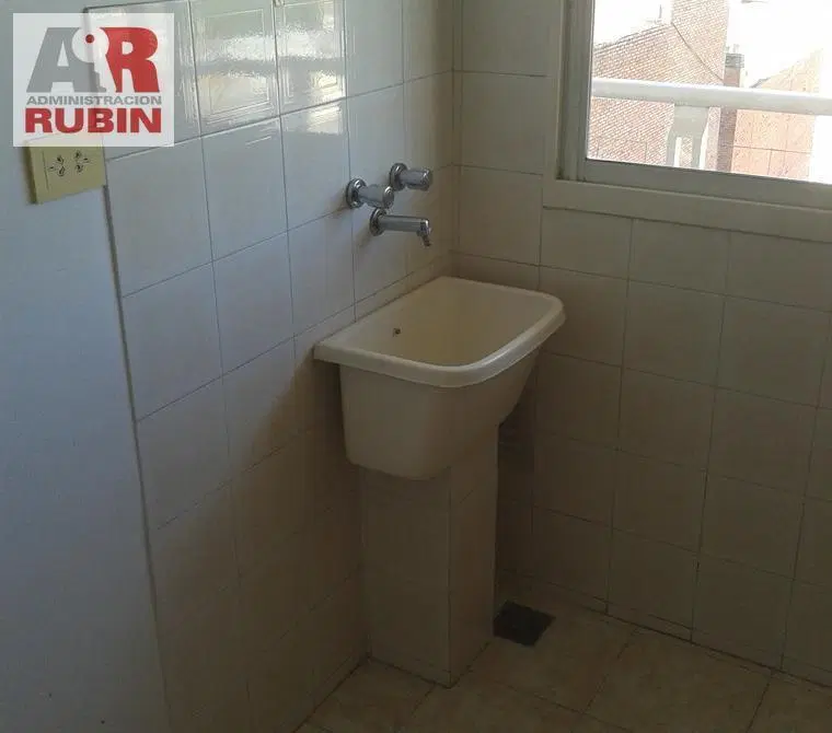 2 DORMITORIOS EXTERNO CON BALCON 3