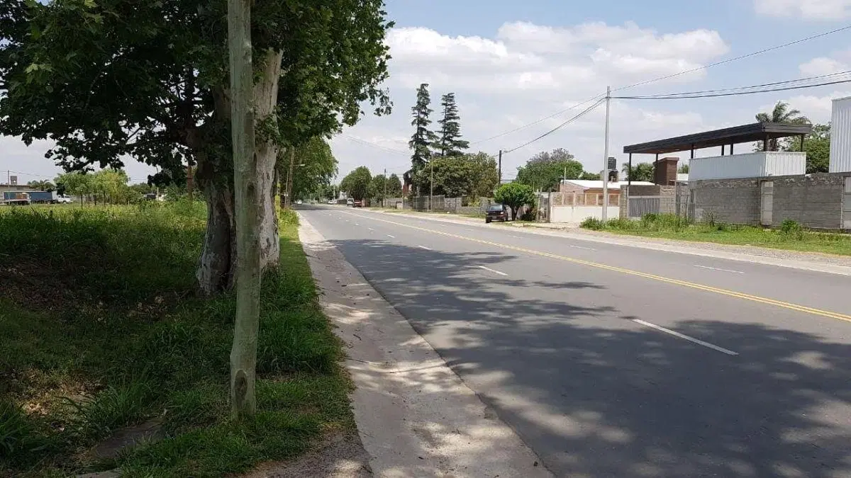 Terreno en Villa Esquiu sobre Av. Capdevila 4
