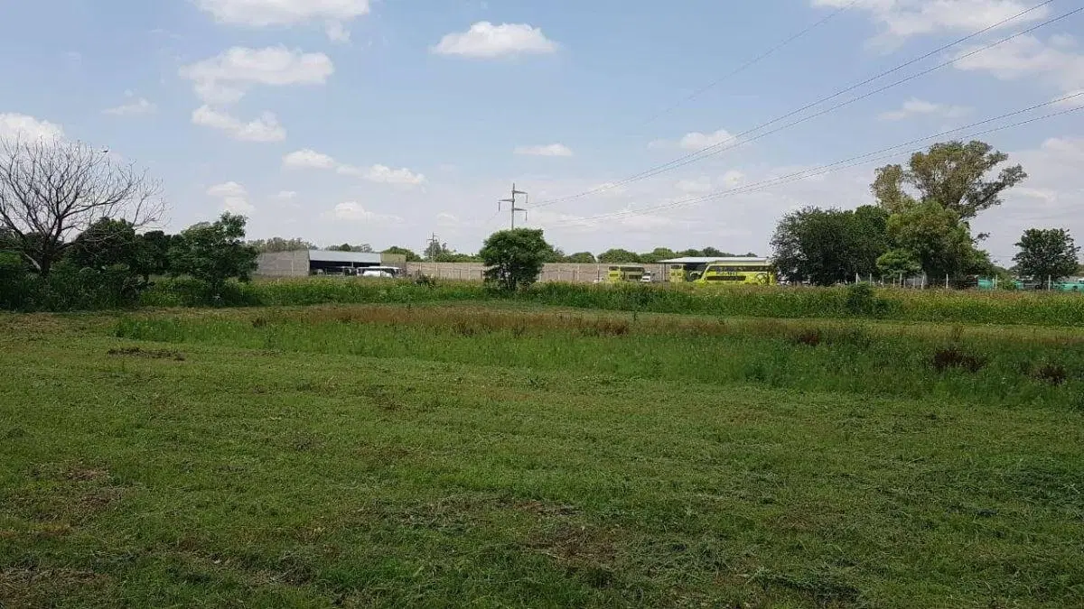 Terreno en Villa Esquiu sobre Av. Capdevila 3