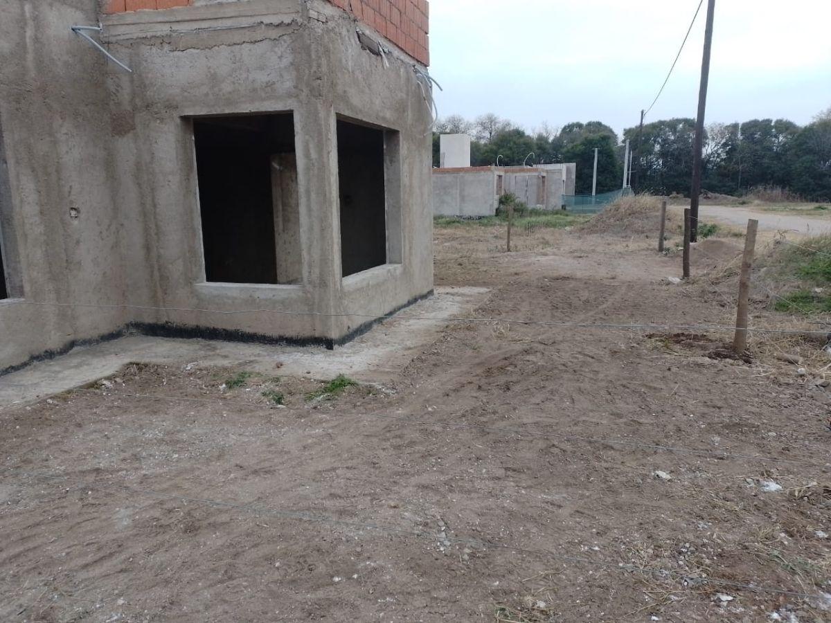 Foto de Casa de 350 m2 con 2 dormitorios en venta en Colonia Tirolesa a terminar, imagen 3
