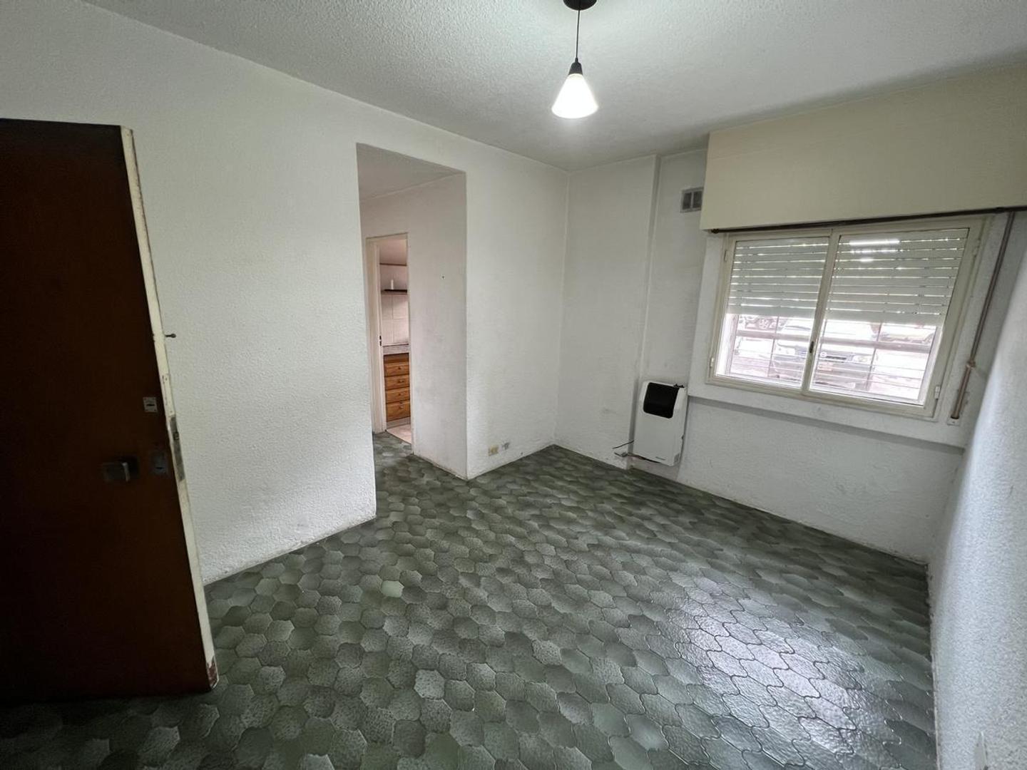 Foto de Venta departamento 2 ambientes Temperley, imagen 3