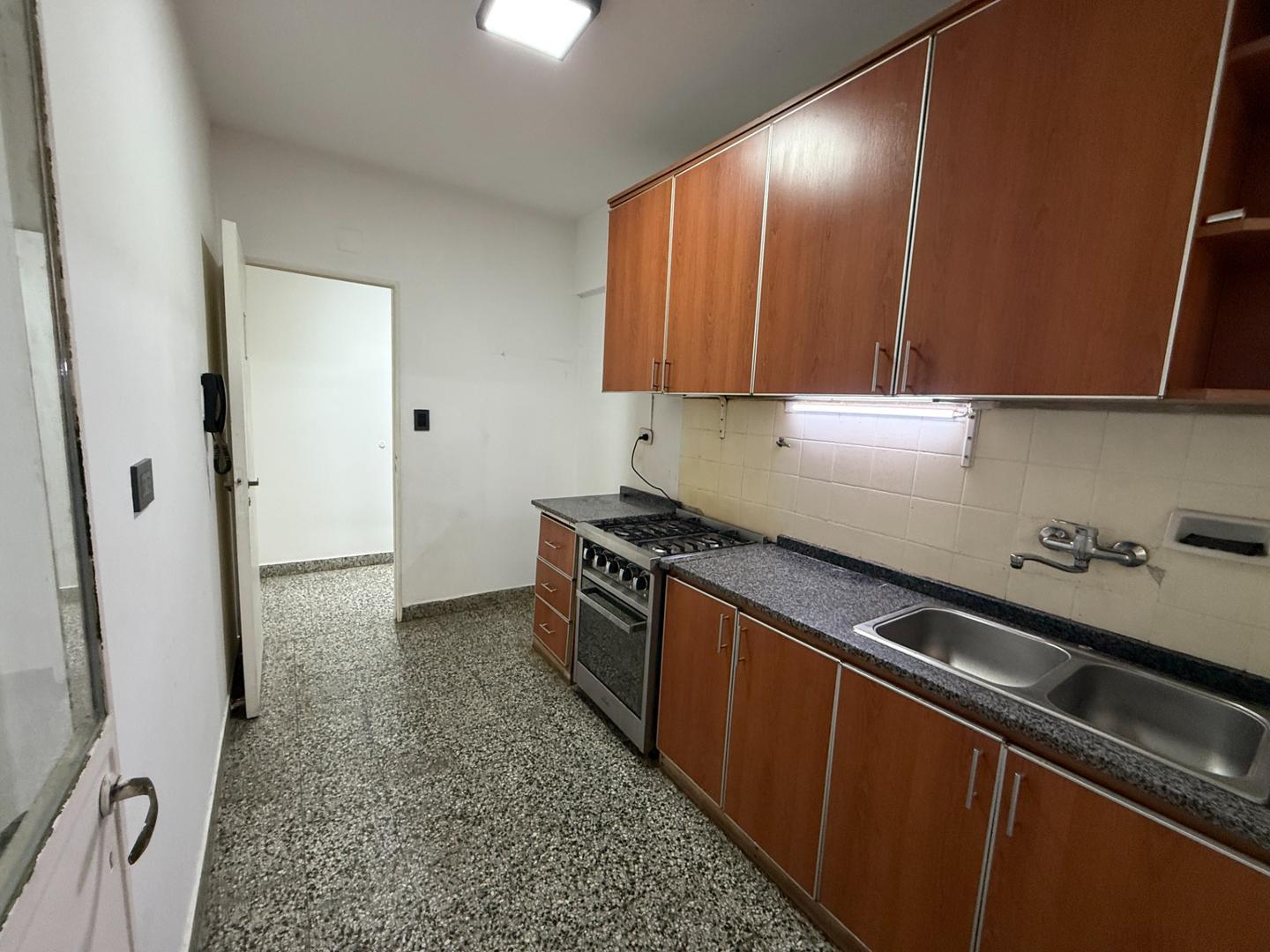 Foto de Alquiler depto 3 Ambientes Lomitas / Lomas de Zamora, imagen 5