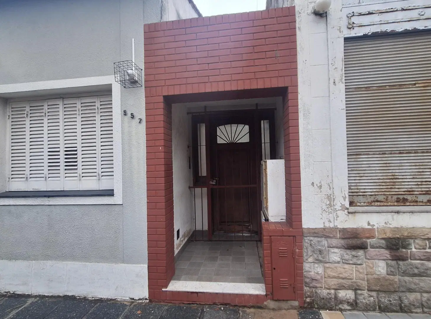 CASA PH 3 AMBIENTES EN VENTA TEMPERLEY APTO CREDITO 3