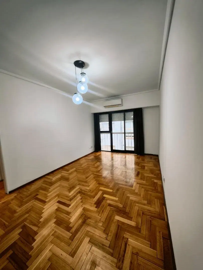 DEPARTAMENTO 2 AMBIENTES CON BAULERA EN LOMAS DE ZAMORA 5