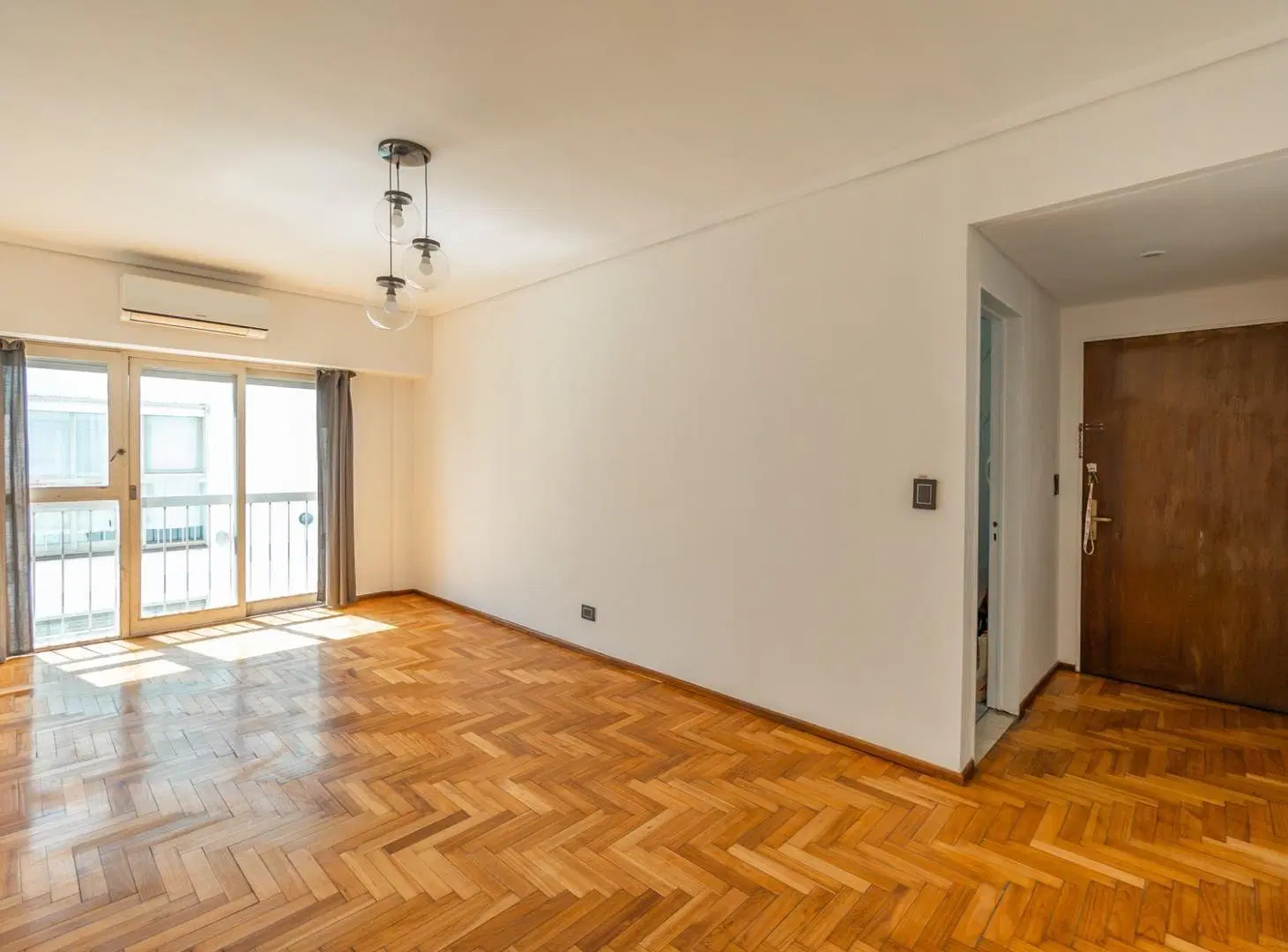 DEPARTAMENTO 2 AMBIENTES CON BAULERA EN LOMAS DE ZAMORA 4