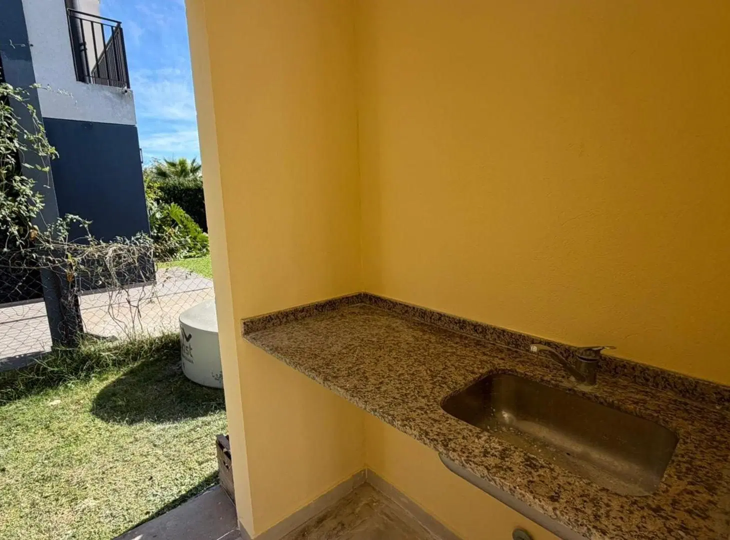 VENTA de casa en Los arces 4
